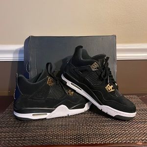 Jordan 4 ‘Royalty’